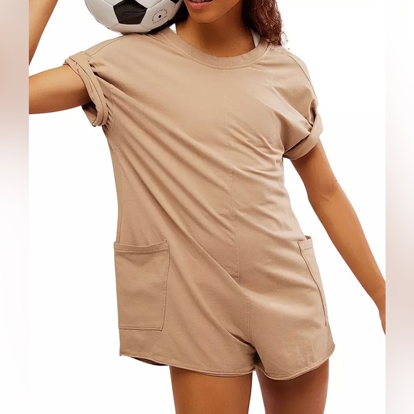 Free People FP Movement Hot Shot Tee Romper in Medium Mocha.  T-Shirt Romper NWT - Picture 8 of 16